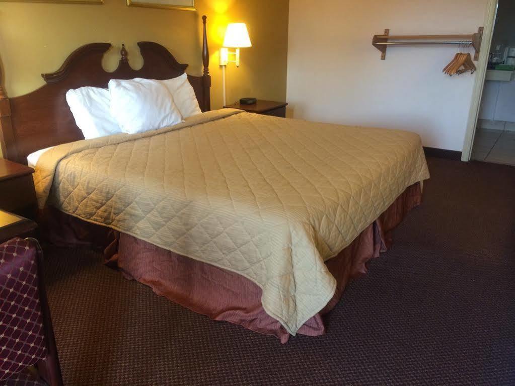 Days Inn By Wyndham Donalsonville Extérieur photo
